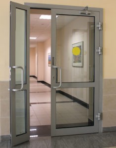 Алюминиевая дверь для школ и детских садов GFTD754